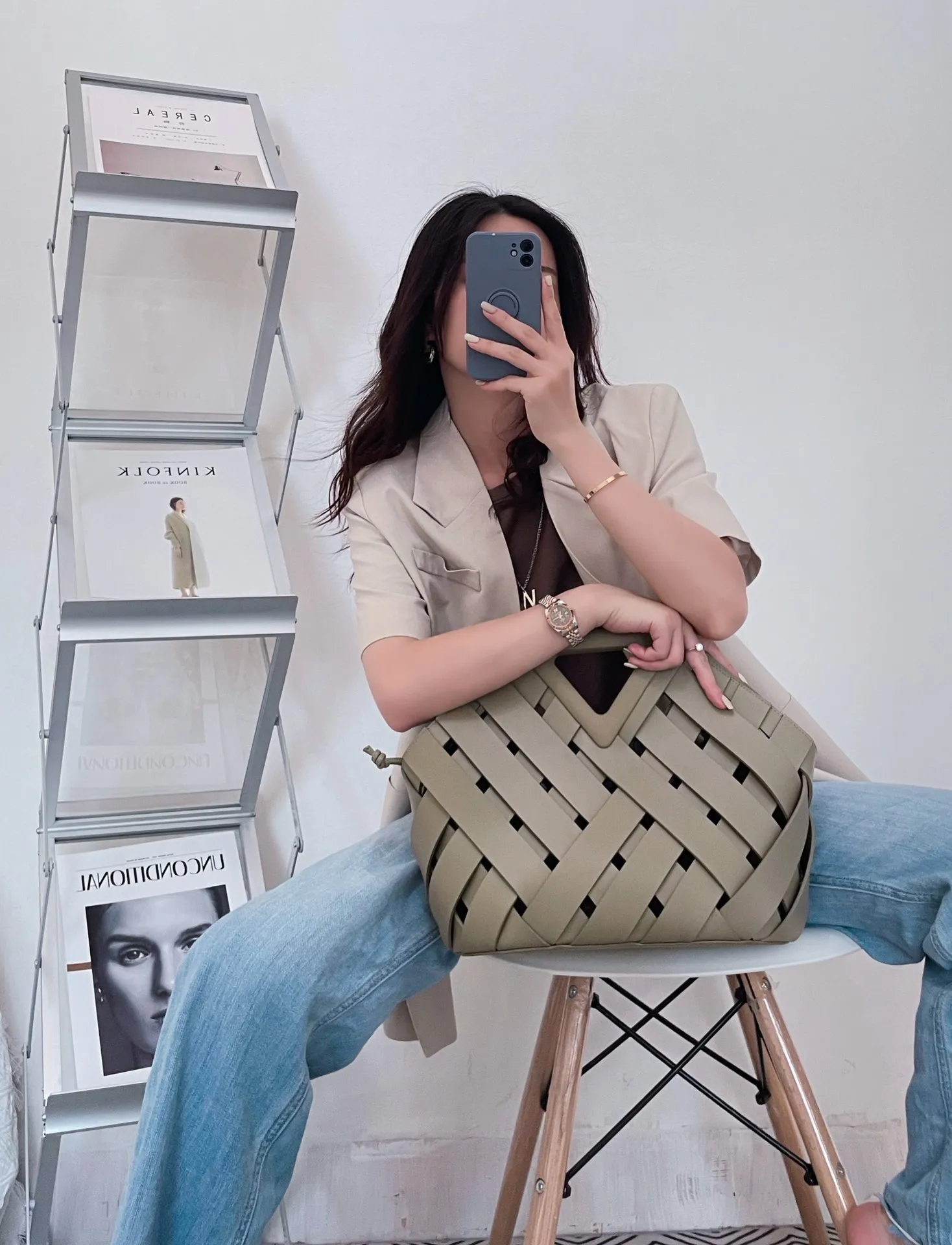 #自家小小子 Upper Body Picture Reference Brown-gray is a very high-end light color and is suitable for all seasons.